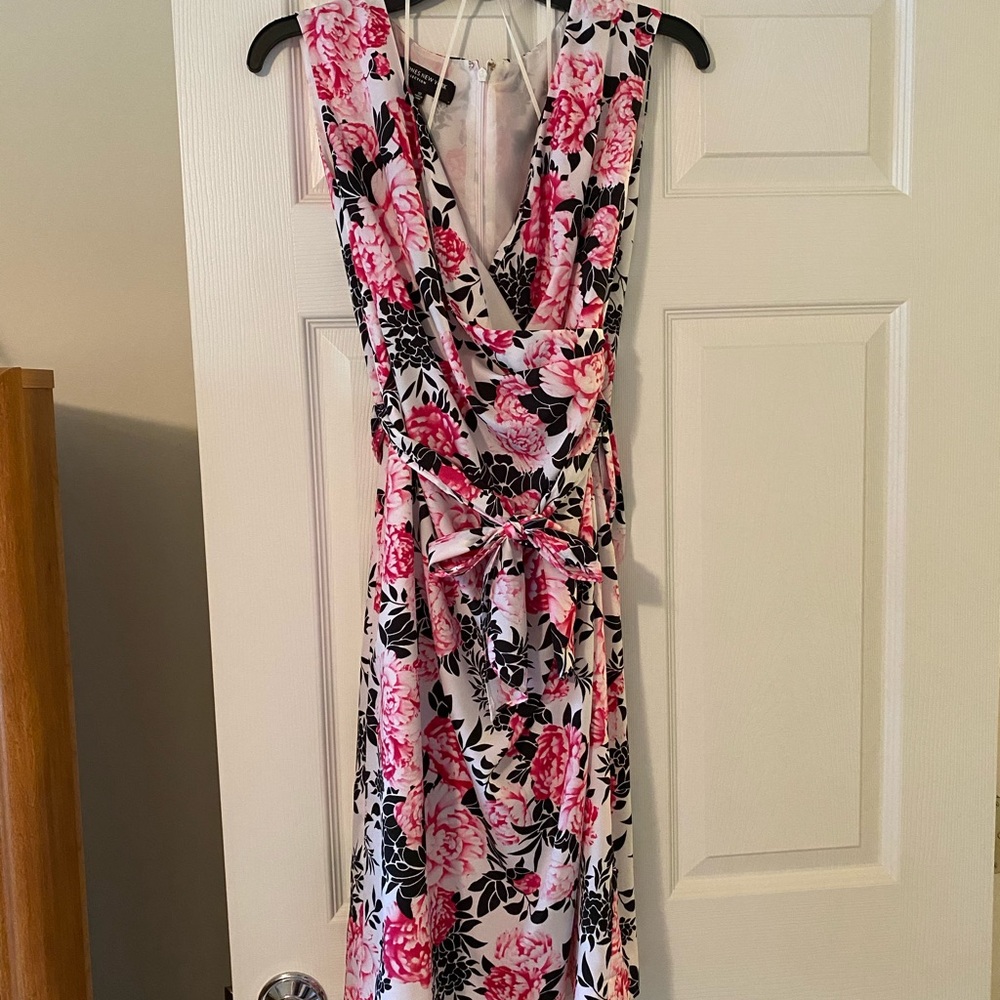 Jones New York floral dress
